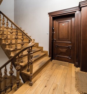Interior - Garbary Studio with Mezzanine (Poznań)