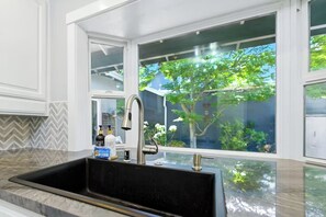 Interior - New 4BR Oasis, Walk to Park, SJ/Campbell Border (Campbell)