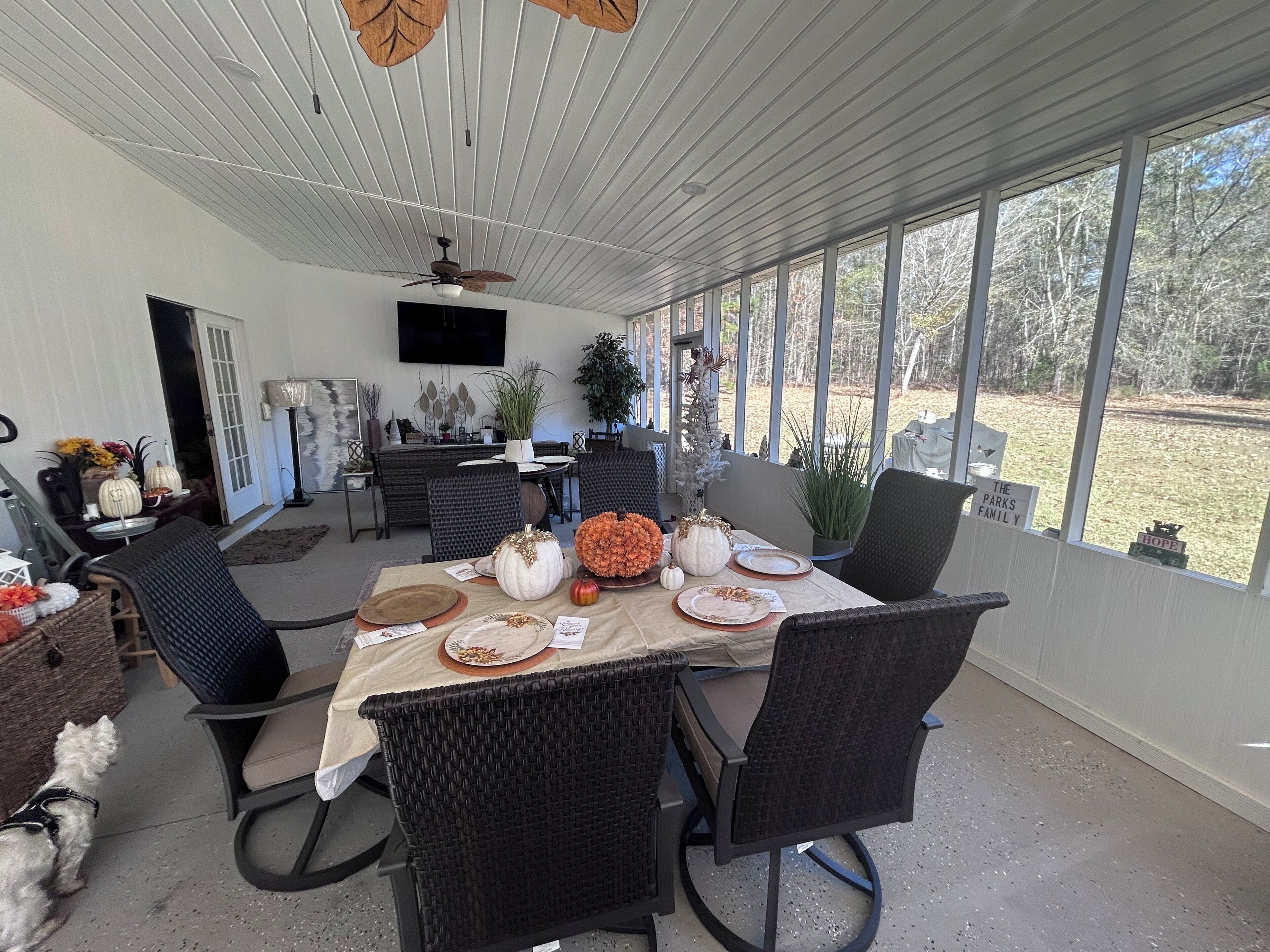 تناول الطعام بالخارج