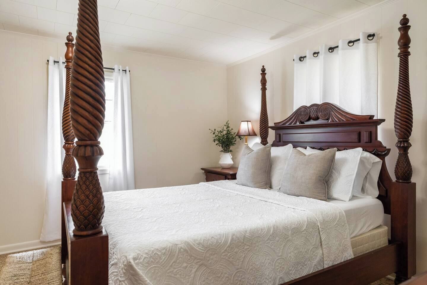 4 dormitorios, tabla de planchar con plancha, wifi y ropa de cama