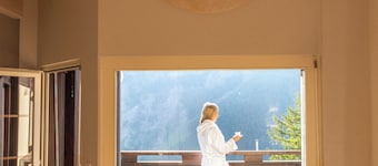 Private Whole-Hotel in Saas-Fee 360° Alpine Views, Sauna & Hot Tub