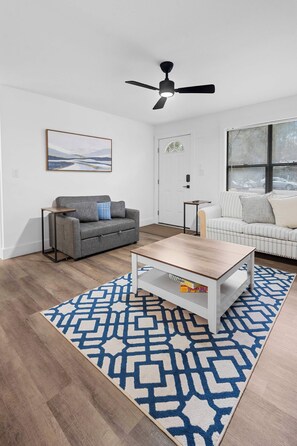 Televisio, työhuone