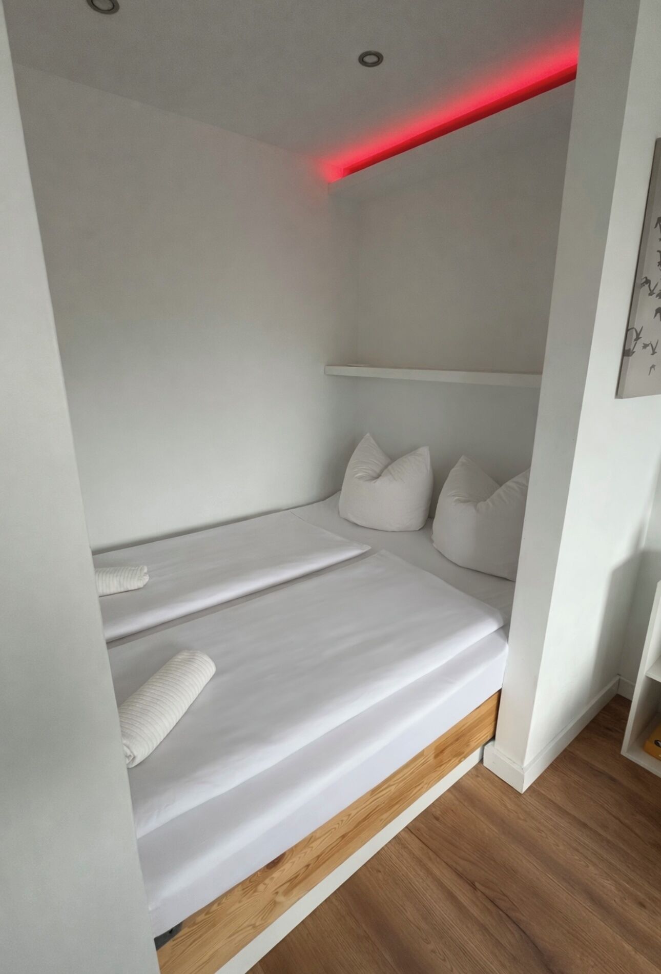 熨斗/熨衣板、WiFi、床单