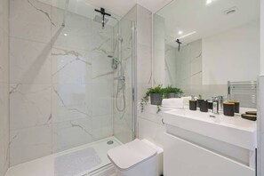 Dusche, Haartrockner