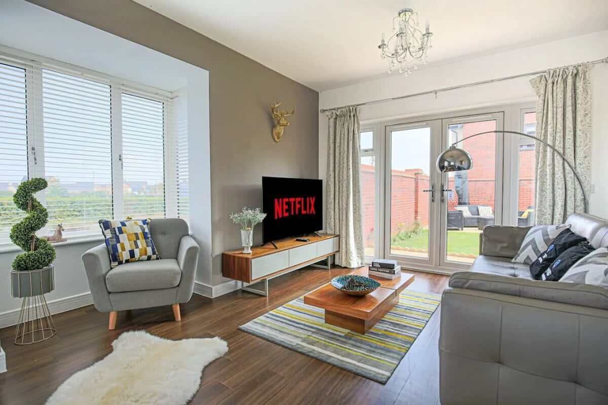 TV, offices