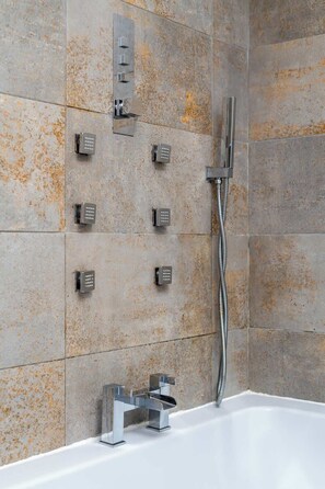 Dusche, Haartrockner
