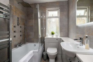 Dusche, Haartrockner