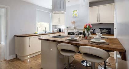 Charming Stony Stratford Milton Keynes Home