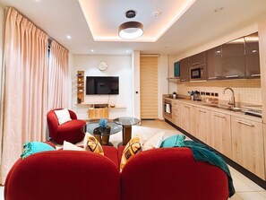 Interior - Cozy, delightful, luxurious 1BR with AC in pleasant Cantonments near everything. (Accra)