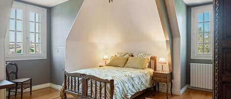 4 chambres, lit de bébé portatif, accÚs au Wi-Fi (inclus)