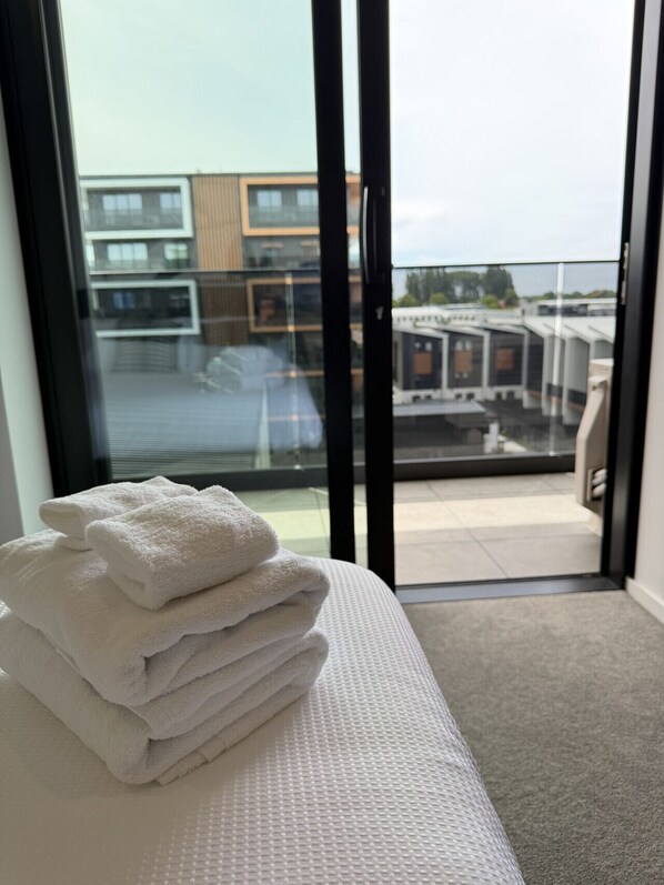 Interior - Central 1BR Apartment near Te Kaha Stadium (Christchurch)