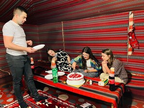 Interior - Rakan Wadi Rum Camp: Desert Nights, Stars & Jeep Tours (Wadi Rum Village)