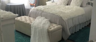 Beautiful 2-bedroom apartment with AC in cool Windsor