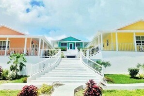 Exterior - Quaint 1-bedroom villa with AC in charming Rolleville Exuma Bahamas (Rolleville)