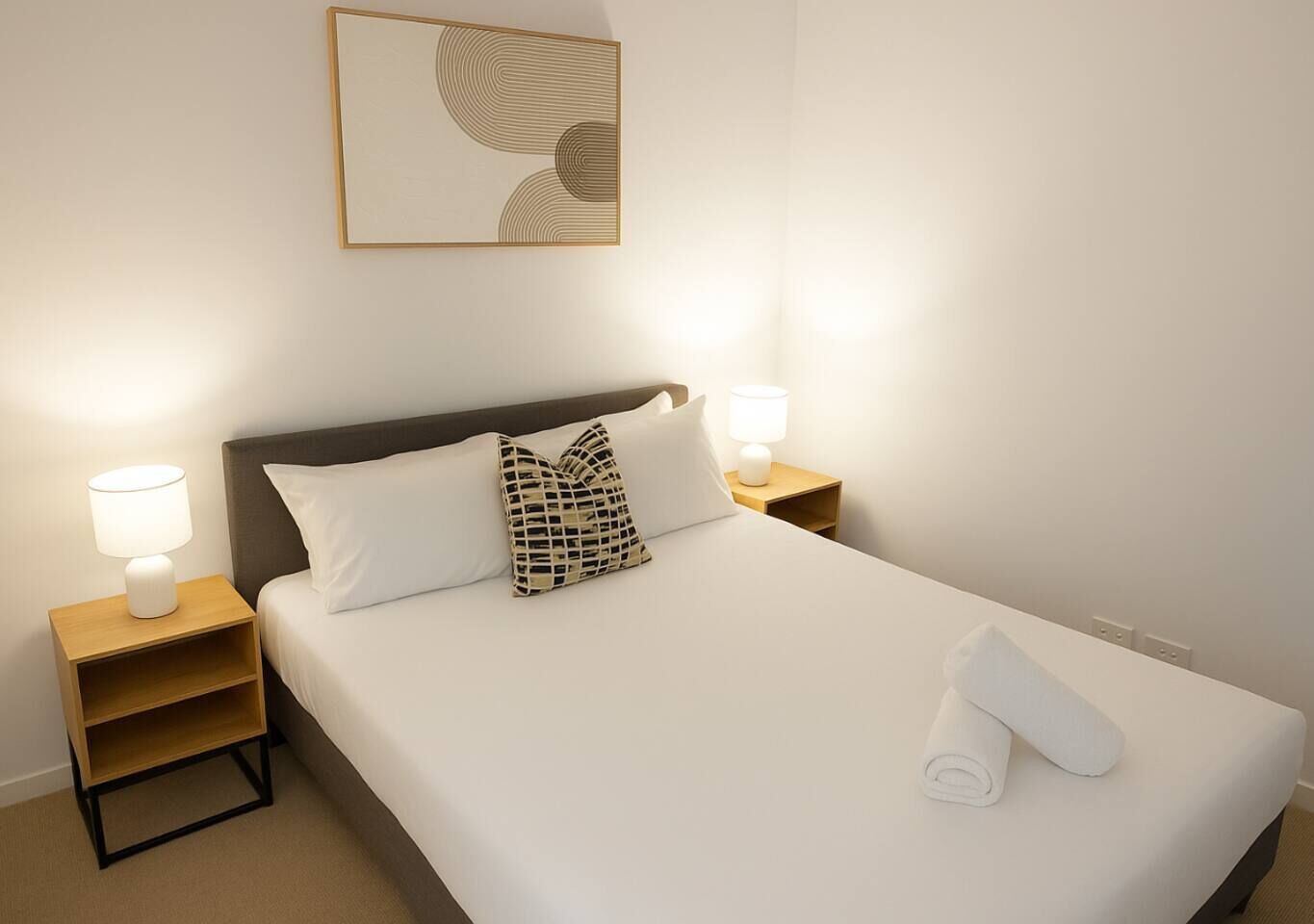 Apartamento, vista para a cidade | Ferros/tábuas de passar roupa, Wi-Fi de cortesia