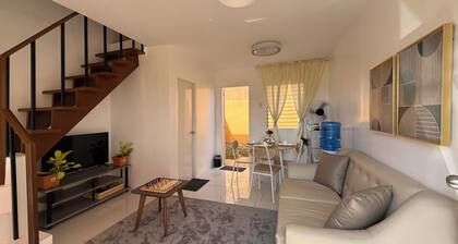 Enjoy your own private modern townhouse perfect for relaxing & working remotely.