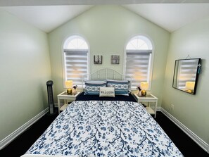 Iron/ironing board, internet, bed sheets