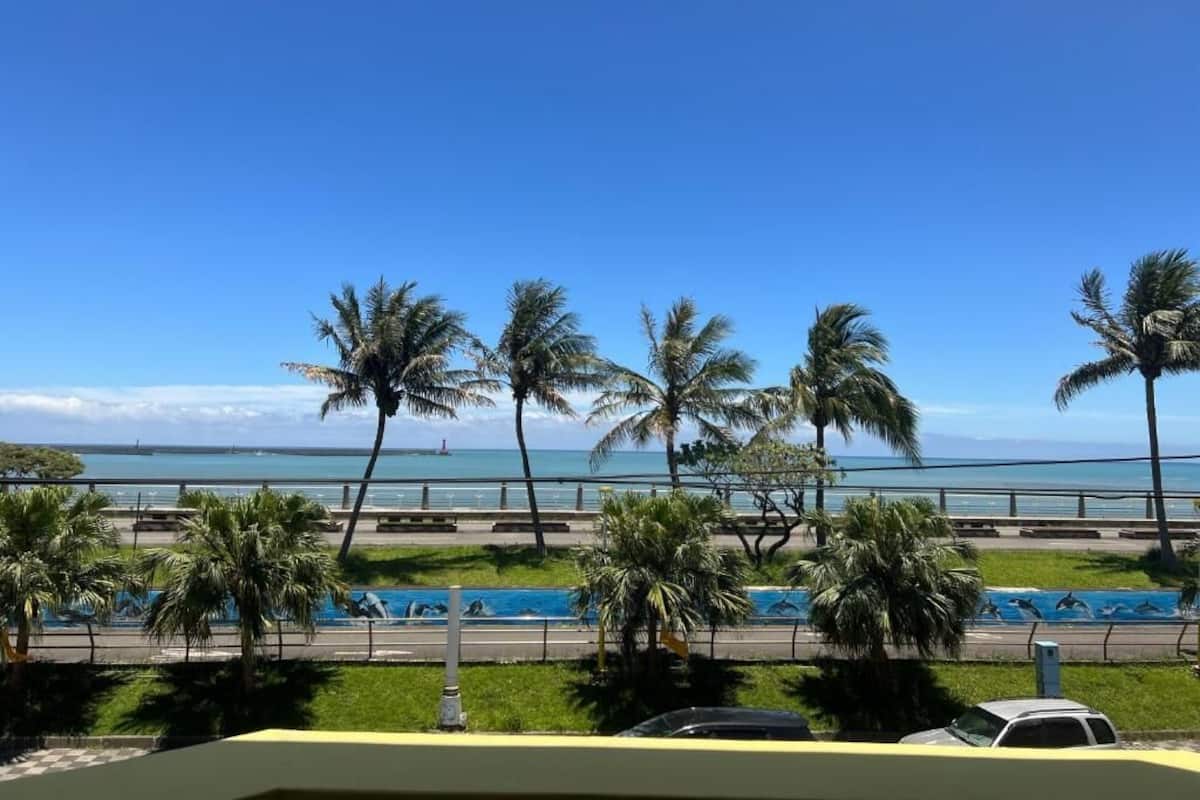 Deluxe Double Room, Balcony, Sea View | Minibar, soundproofing, free WiFi, wheelchair access