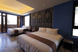 Minibar, decoración personalizada y muebles diferentes 