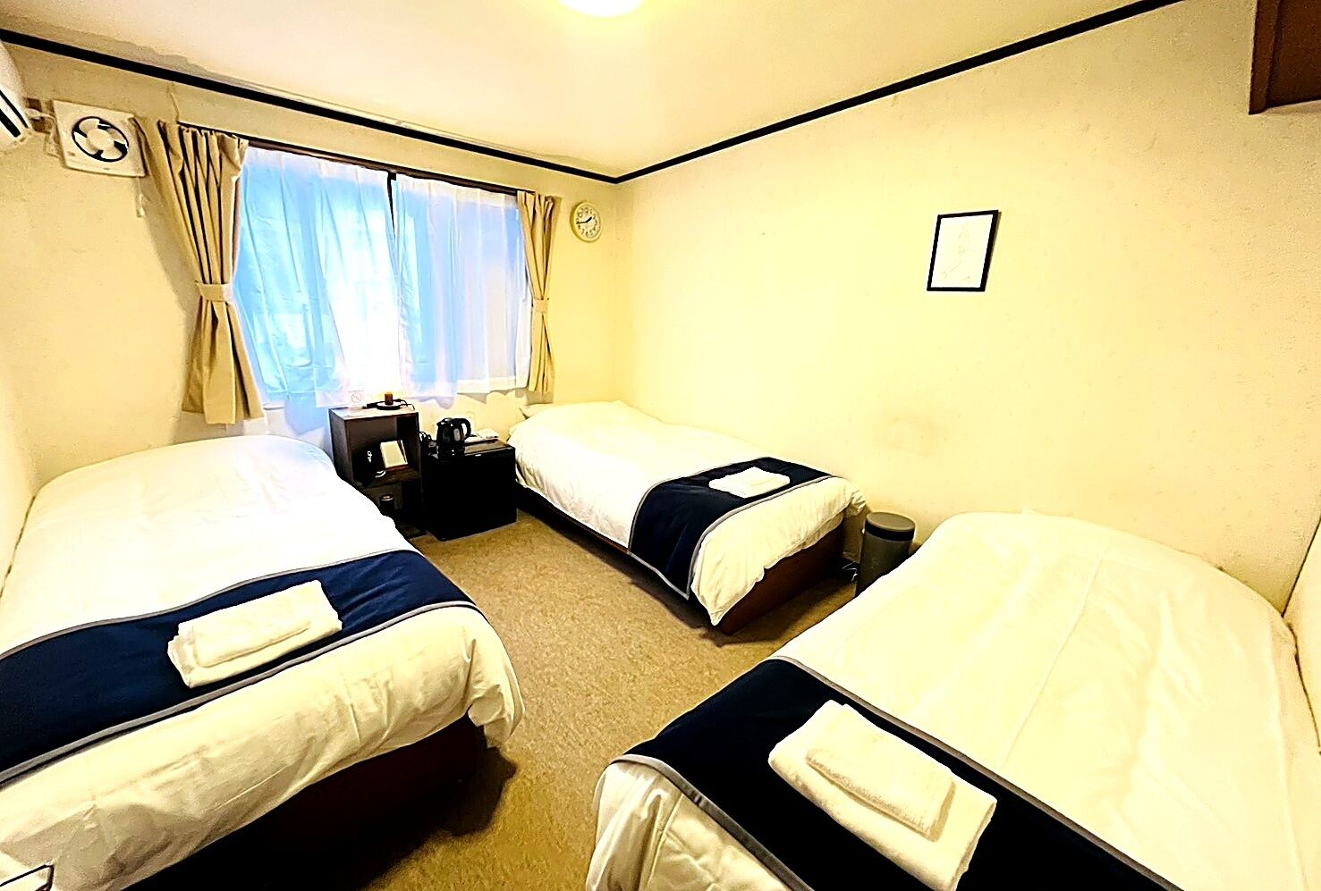 Basic-Dreibettzimmer