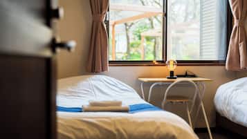 Basic Twin Room | Free WiFi