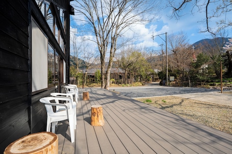 Terrace/patio. HOTEL Yufugoiki