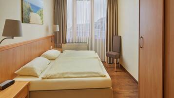 11 bedrooms, individually furnished