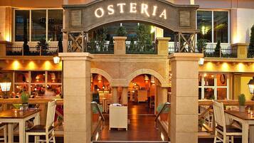 Deluxe Apartment, 3 Bedrooms | View from property