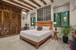 4 bedrooms, iron/ironing board, Internet, bed sheets - Hoja Dorada: LUX 4 Bed & 4.5 Bath Villa at #BlueDeerTulum (Tulum)