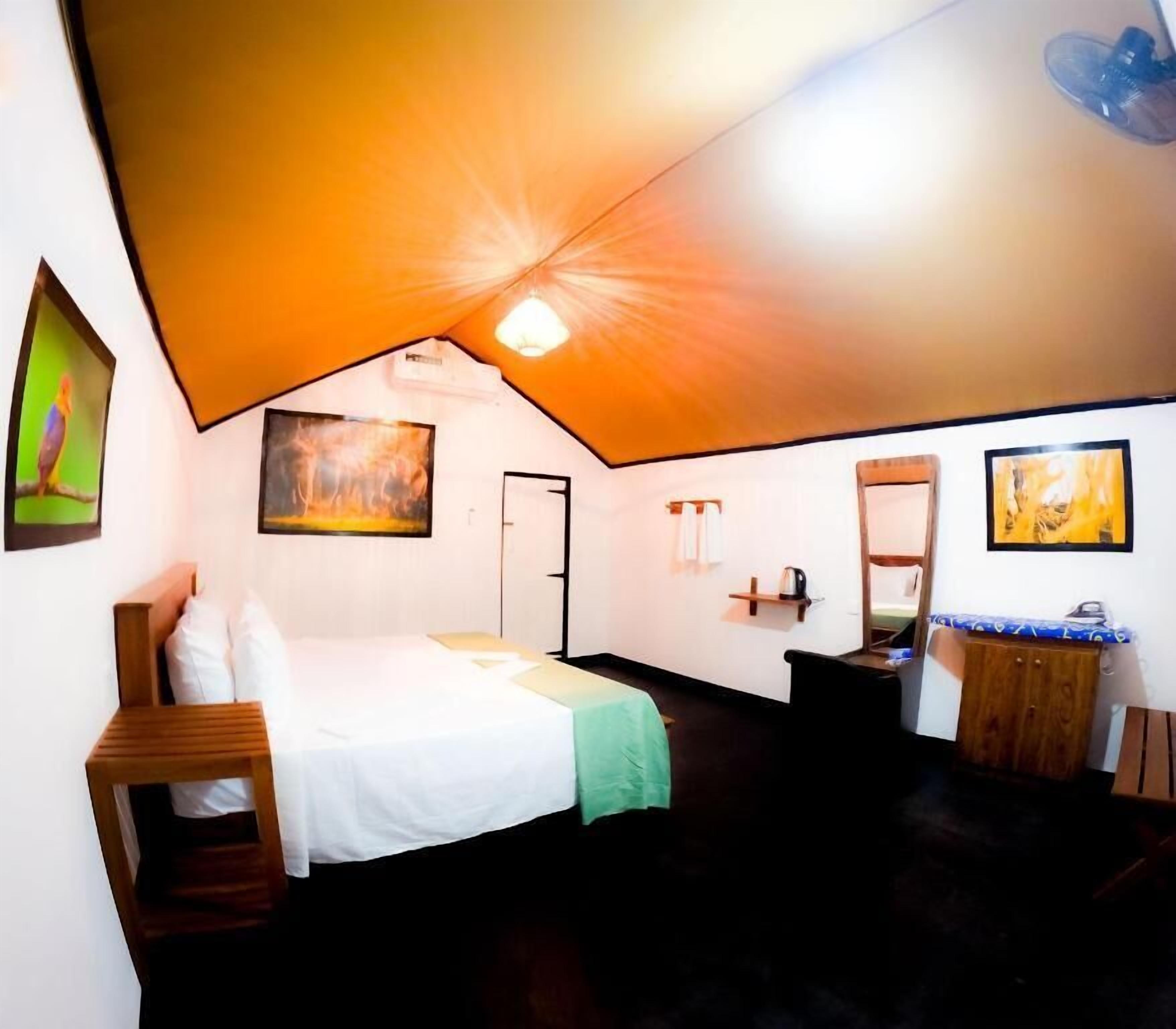 Deluxe Double Room, Patio, Garden View