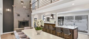 Grand River Estate IndoorPool/Swim Pond/25 Acres