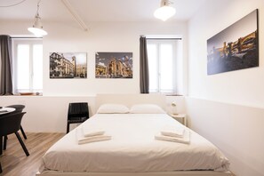 Iron/ironing board, WiFi, bed sheets - Studio Apartment Old Town (Verona)