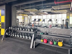 Fitness facility - PVH - Burj Al Nujoom - Chic 2BR (Dubai)