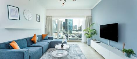 Premier Apartment, 2 Bedrooms, Air conditioning, City View | Living area