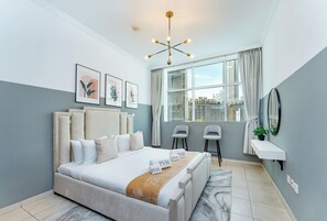 Premier Apartment, 2 Bedrooms, Air conditioning, City View - PVH - Burj Al Nujoom - Chic 2BR (Dubai)