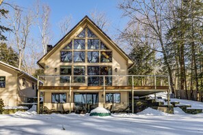 Exterior - Gateway to Acadia! Green Lake Home w/ Hot Tub (Dedham)