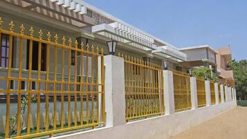 Double or Twin Room | Exterior