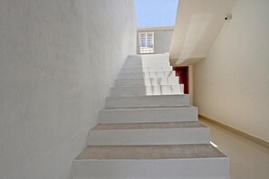 Double or Twin Room | Interior - VLS HOLIDAY HOME (Nagercoil)