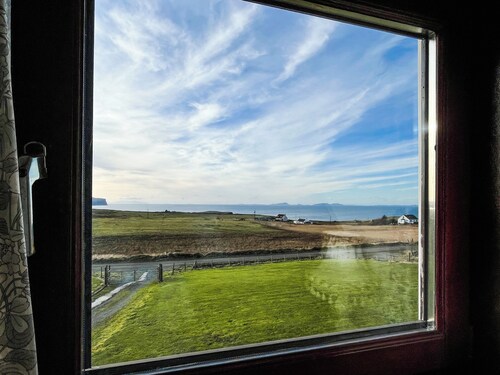 2 bedroom accommodation in Waternish, Isle of Skye