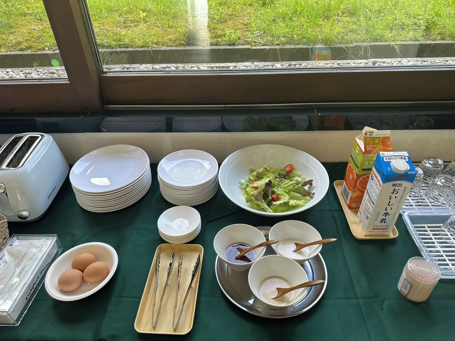 Breakfast buffet