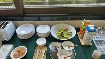 Breakfast buffet