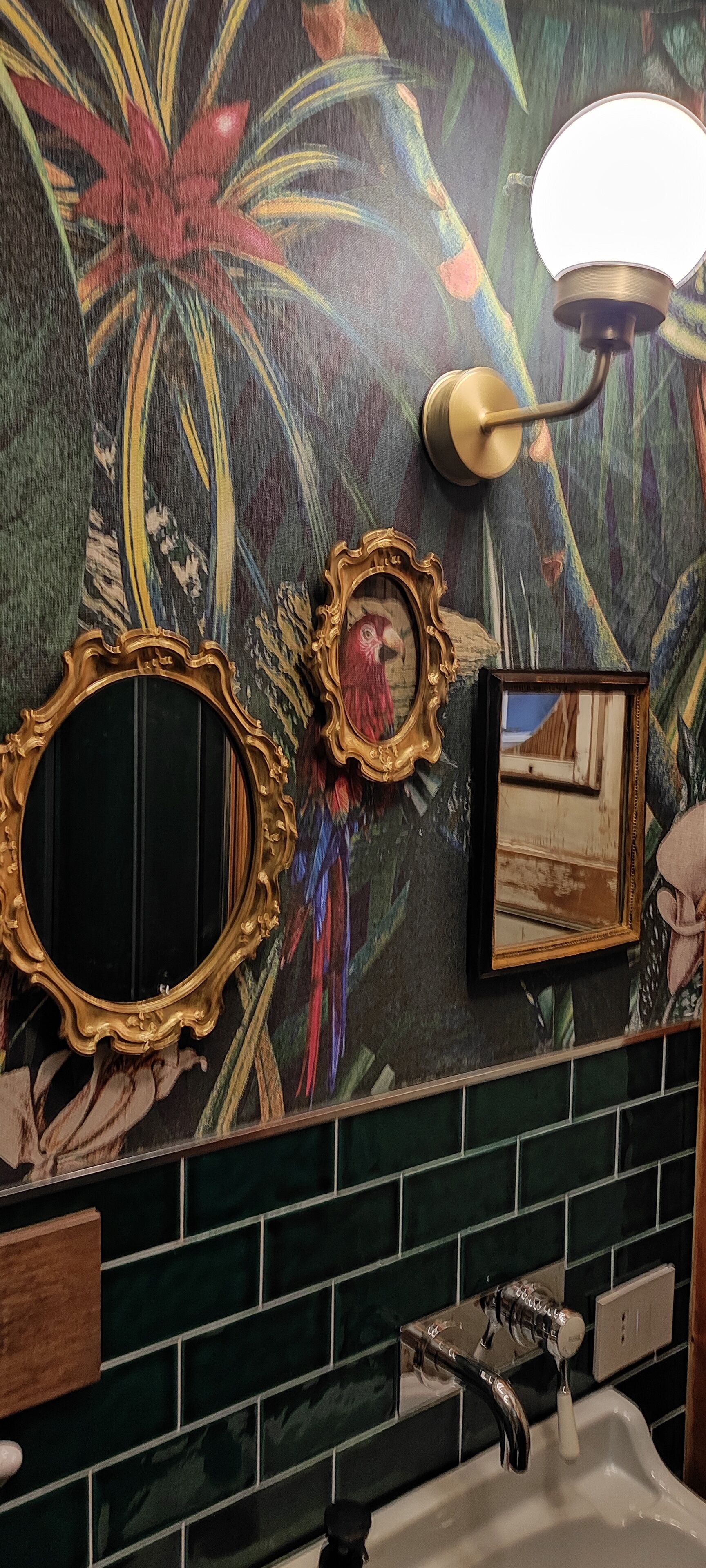 シャワー、ヘアドライヤー、ビデ、タオル