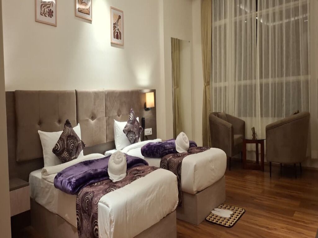 Comfort Twin Room, Hill View | Spa