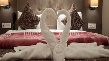 Deluxe Double or Twin Room, Balcony, City View