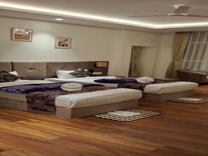 家庭雙人房, 陽台, 山景 | Spa