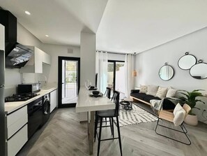 Interior - Onyx Apartment at Lake 2 with beautiful terrace (Tunis)