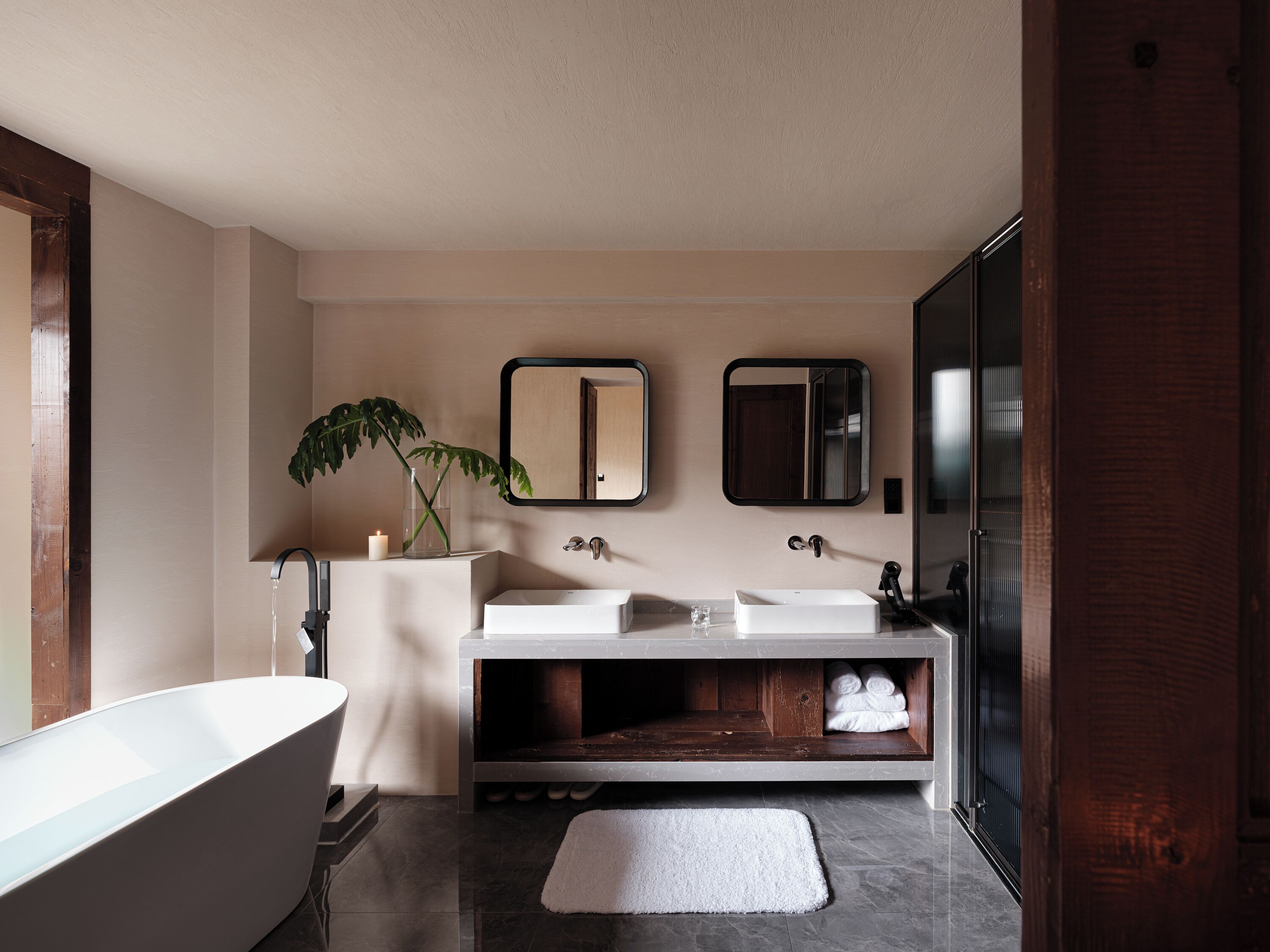 Luxury Double Room, Garden View | Bathroom