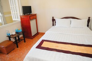 Basic Double Room | Desk, free WiFi - Hotel Duy Dang (Da Lat)