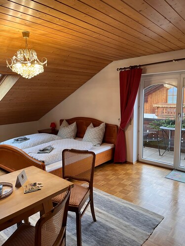 Pretty 1-room vacation apartment | new kitchen in the foothills of the Alps