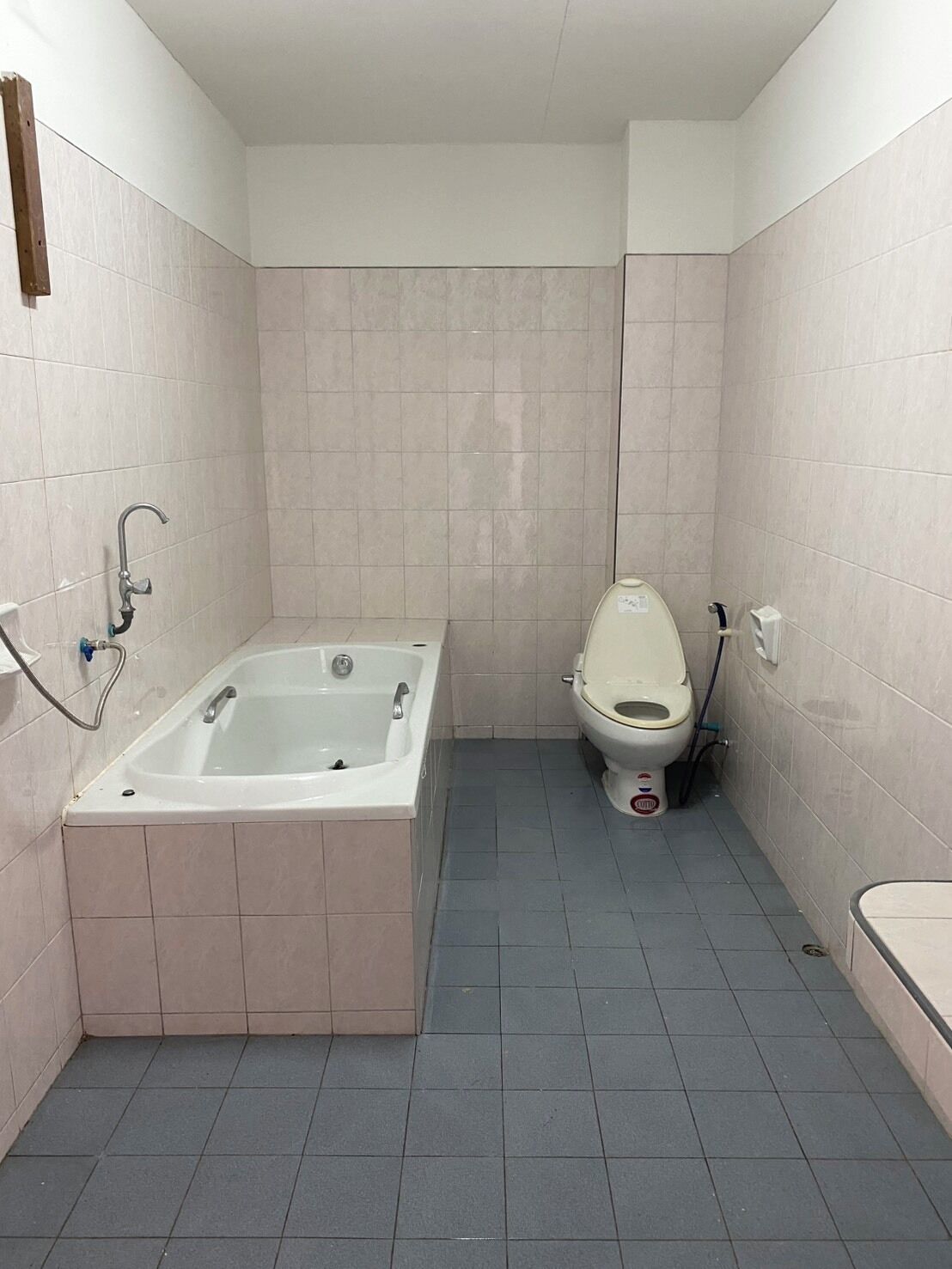 Basic Studio, Garden View | Bathroom